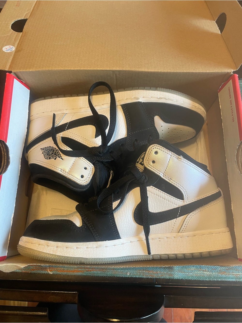 Jordan 1 MID SE GS ‘Diamond’ (DN4321-100)